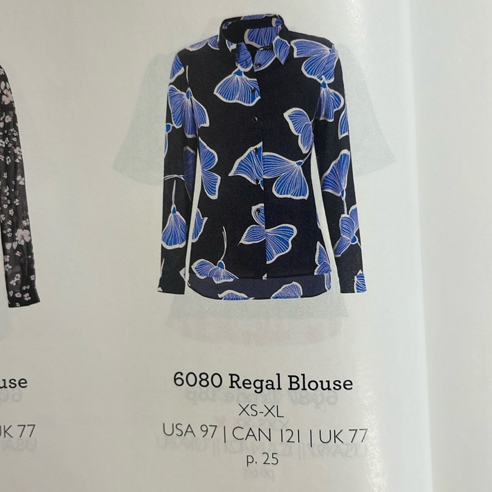 Large CAbi Regal Blouse